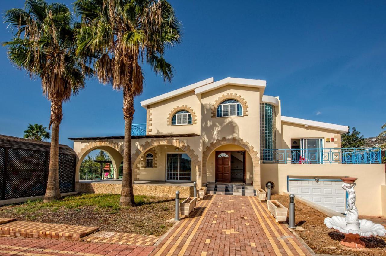 Villa Danae Coral Bay By Villa Plus بييا المظهر الخارجي الصورة